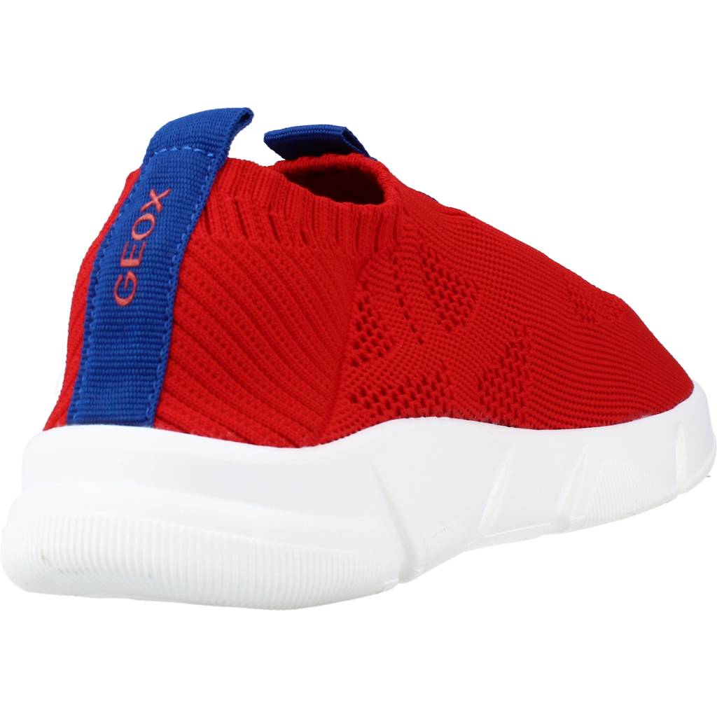 GEOX J ARIL BOY A en color ROJO (3)