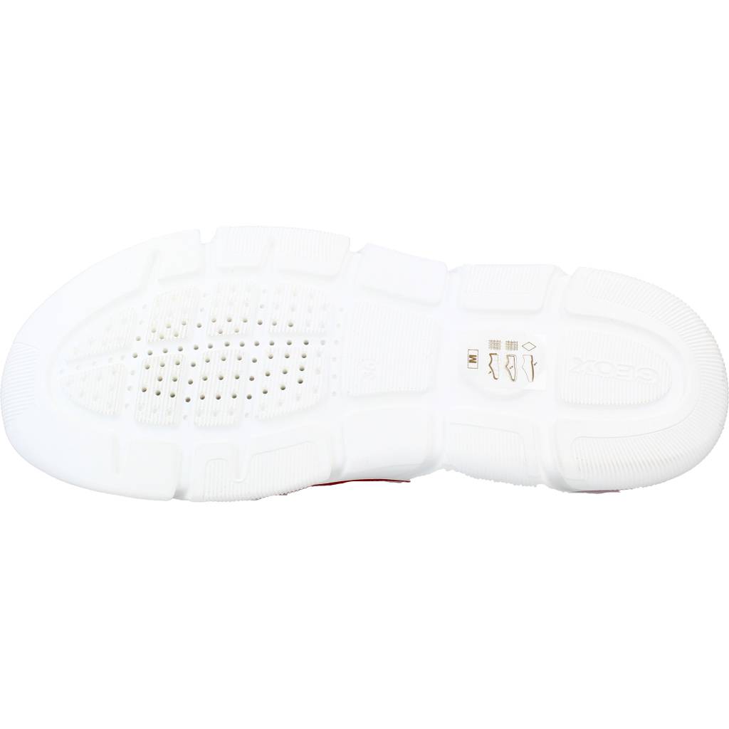 GEOX J ARIL BOY A en color ROJO (6)