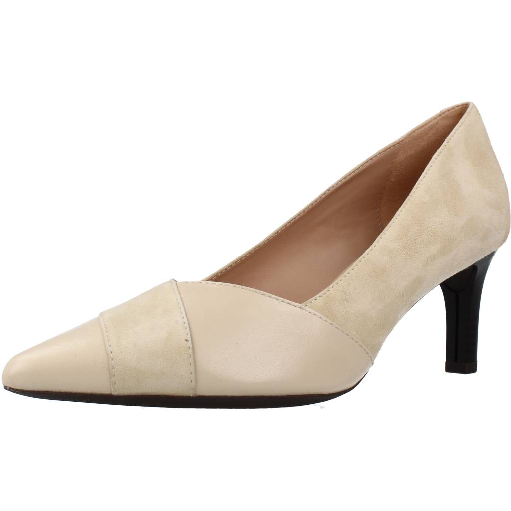 GEOX D BIBBIANA A en color BEIS (1)