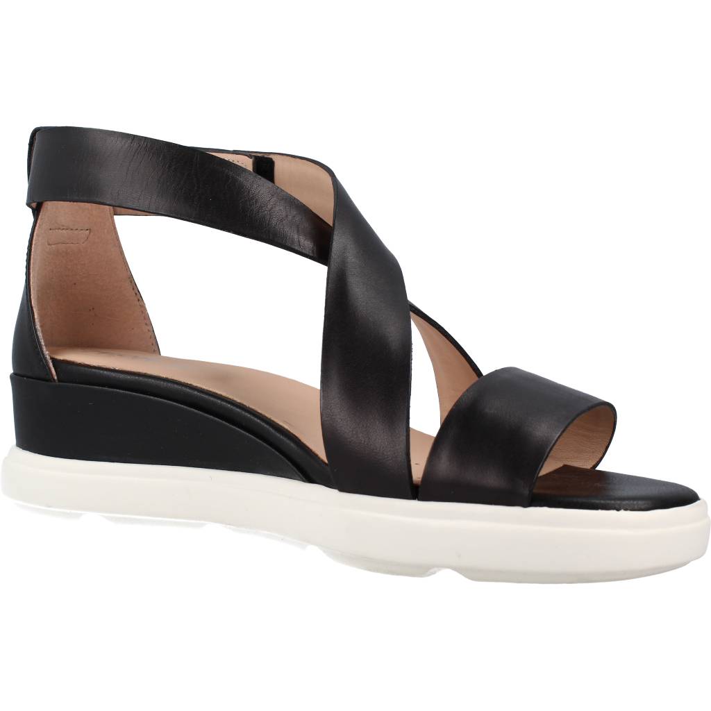GEOX D PISA F en color NEGRO (5)