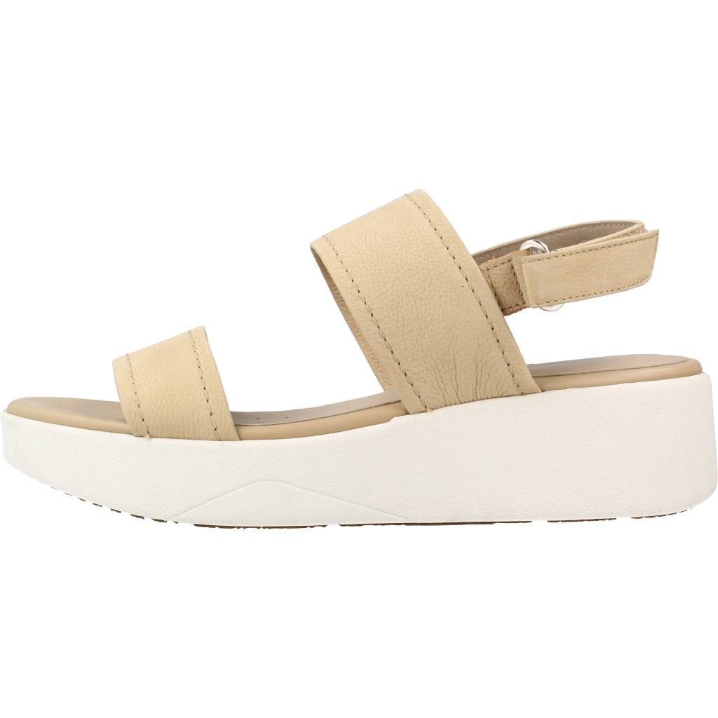GEOX D LAUDARA C en color BEIS (2)