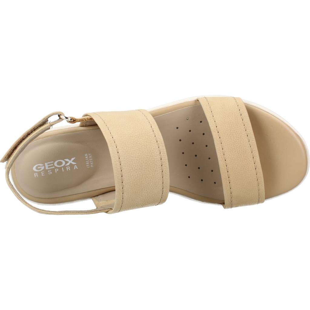 GEOX D LAUDARA C en color BEIS (7)