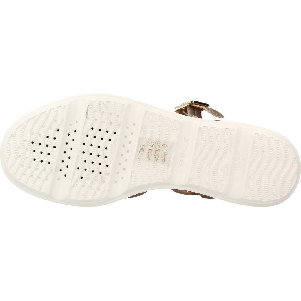 GEOX D PISA D en color ORO (6)