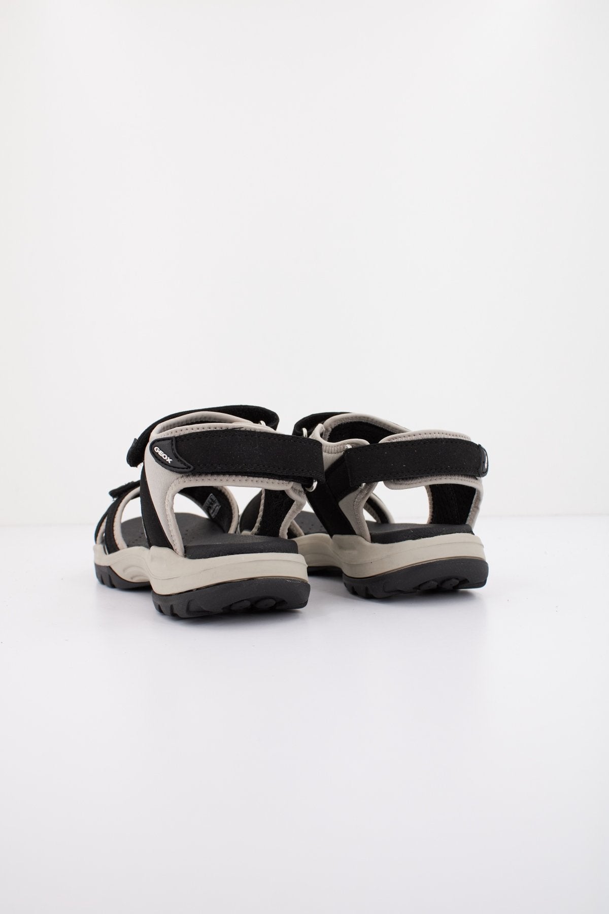 GEOX D BOREALIS en color NEGRO (3)