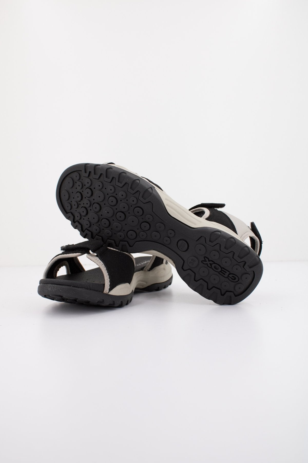 GEOX D BOREALIS en color NEGRO (4)