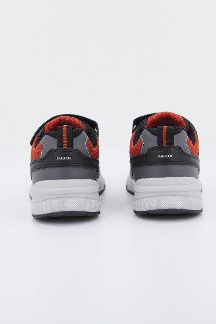 GEOX J ROONER BOY B en color GRIS (3)