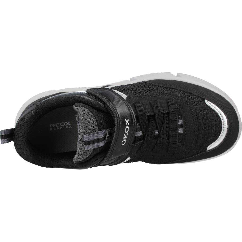 GEOX J ARIL BOY A en color NEGRO (7)