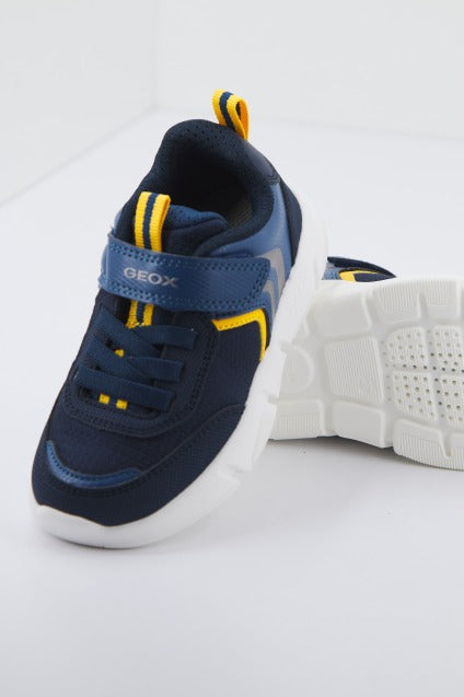 GEOX J ARIL BOY en color AZUL (2)