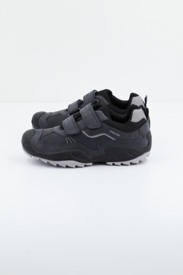 GEOX J N.SAVAGE B. en color NEGRO (1)