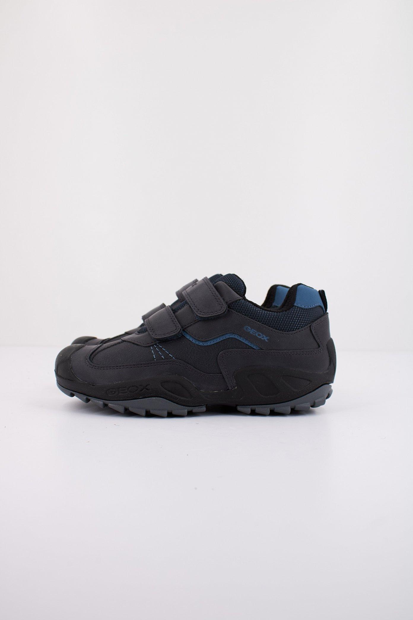 GEOX J N.SAVAGE B. en color GRIS (1)