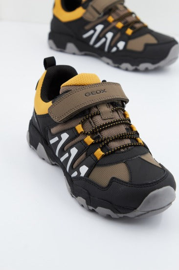 GEOX J MAGNETAR B. en color MULTICOLOR (2)