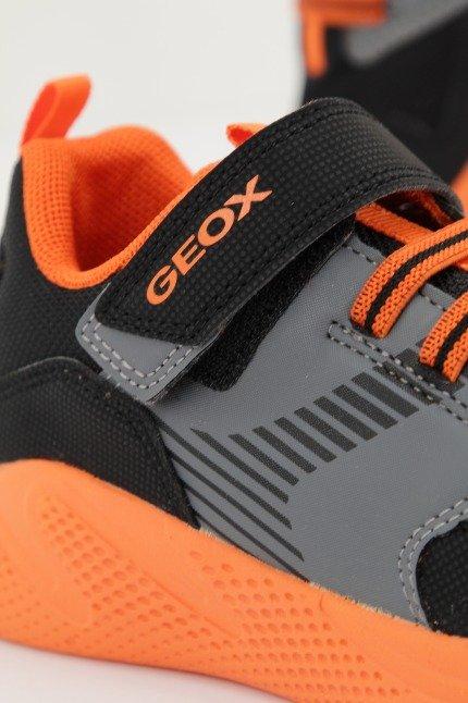 GEOX J SPRINTYE BOY en color NEGRO (4)