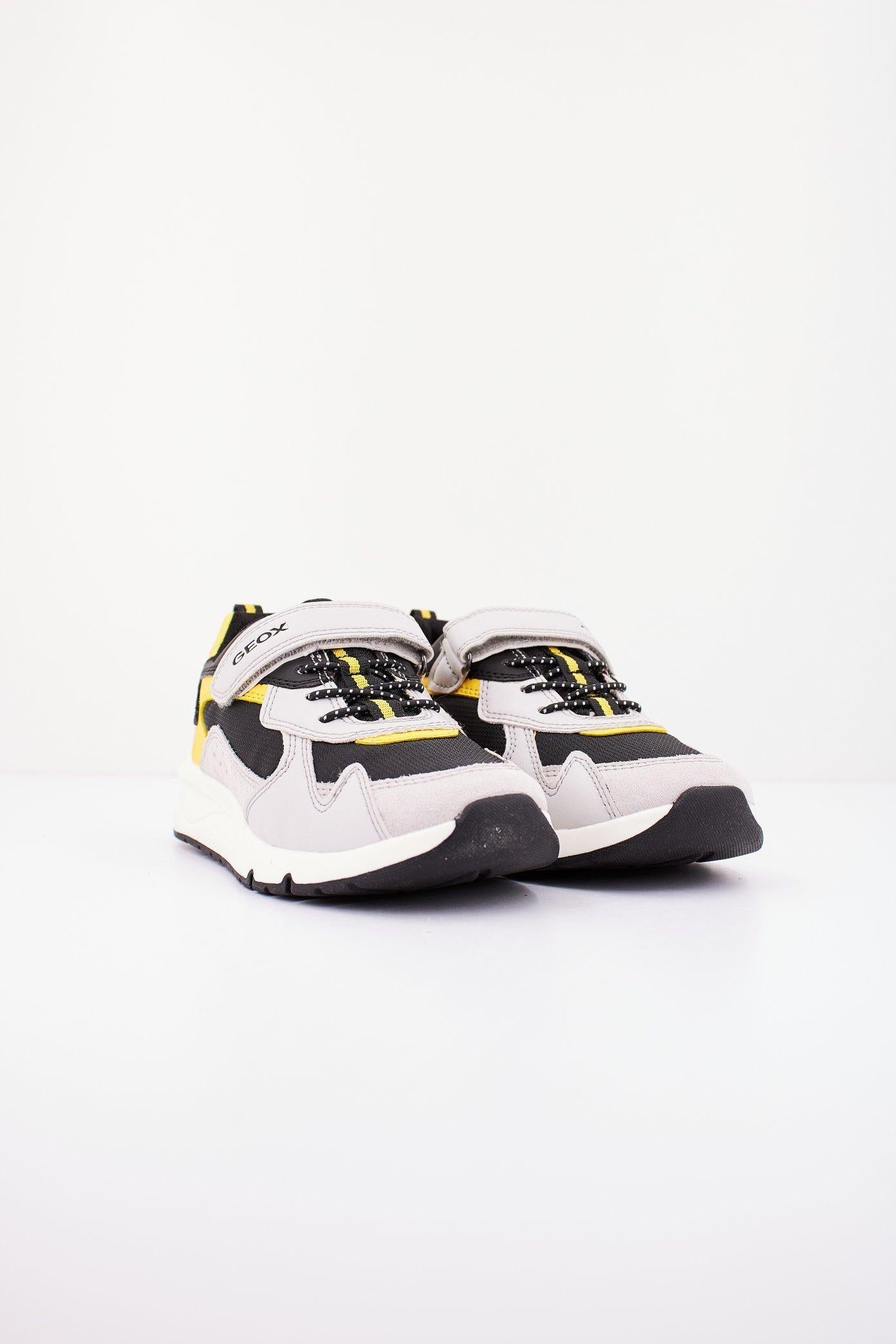 GEOX J ROONER BOY en color GRIS (2)