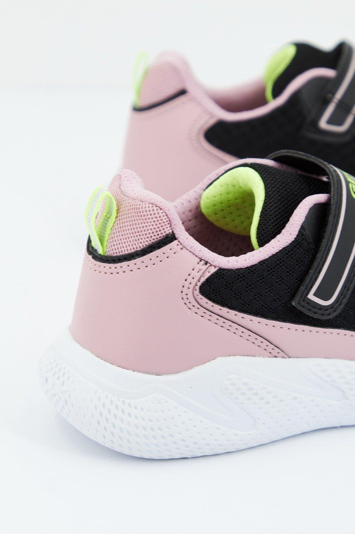GEOX J SPRINTYE G. en color NEGRO (3)