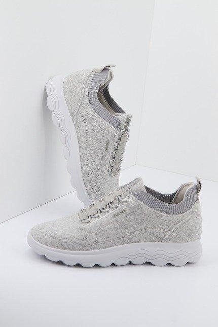 GEOX D SPHERICA en color GRIS (1)