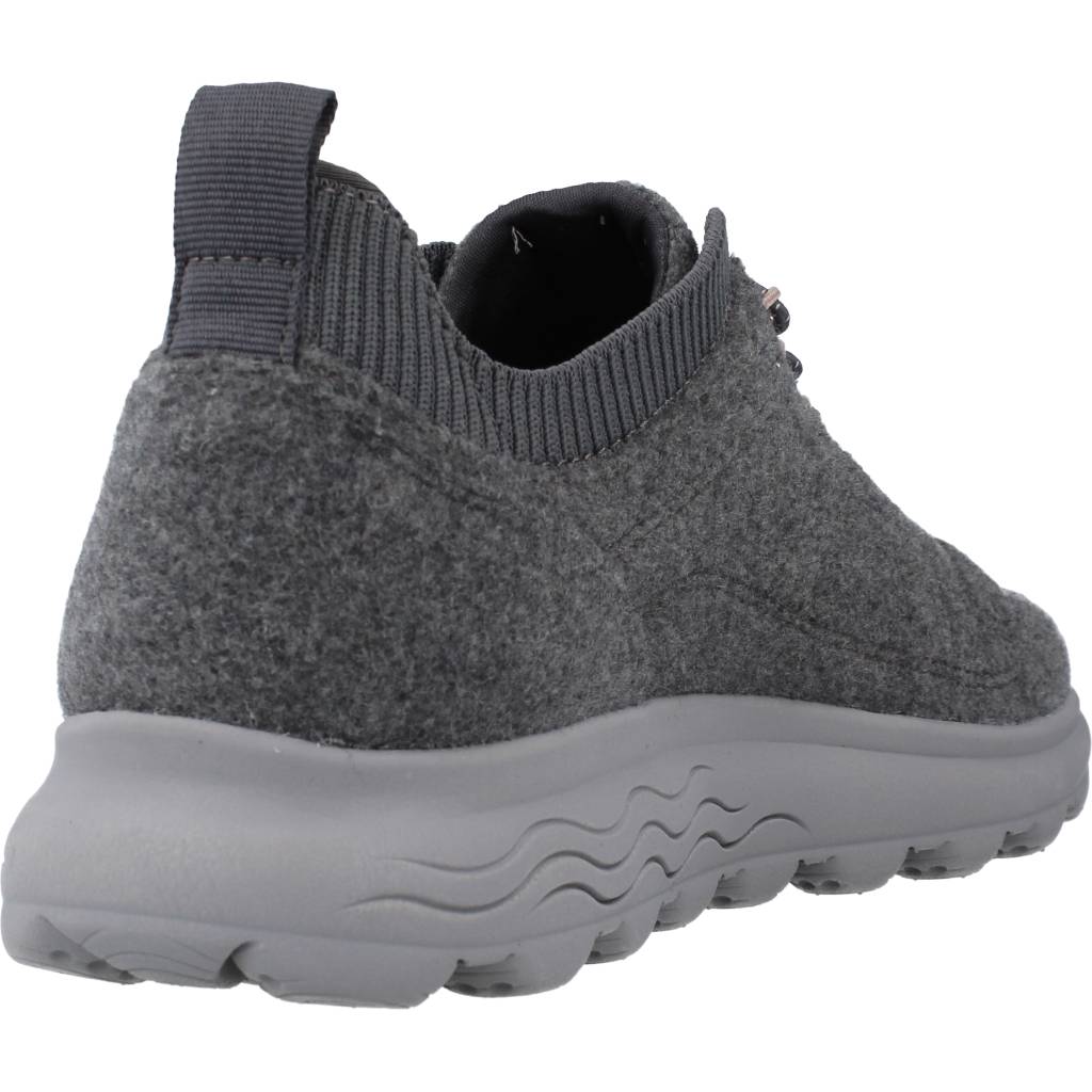 GEOX D SPHERICA A en color GRIS (3)