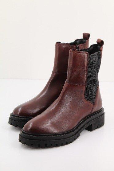GEOX D IRIDEA en color BURDEOS (1)