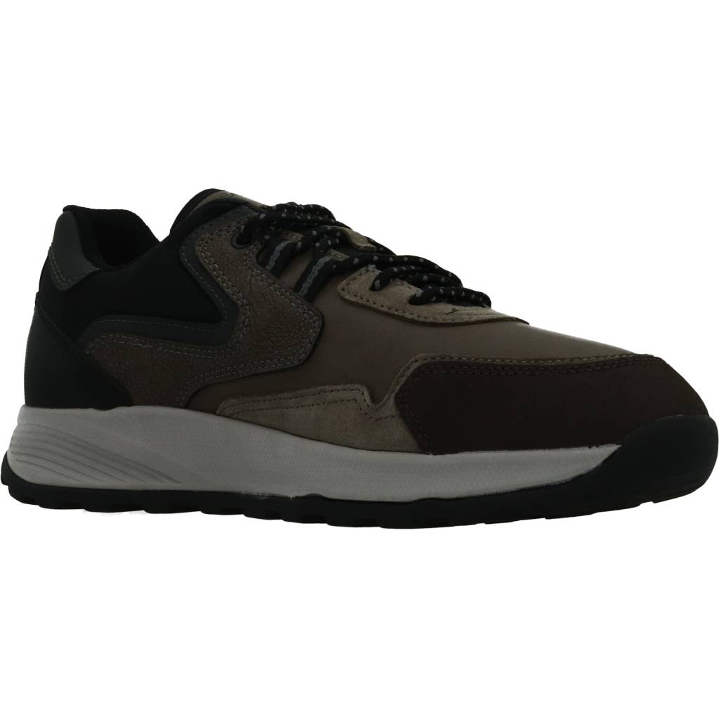GEOX U TERRESTRE A en color MARRON (5)