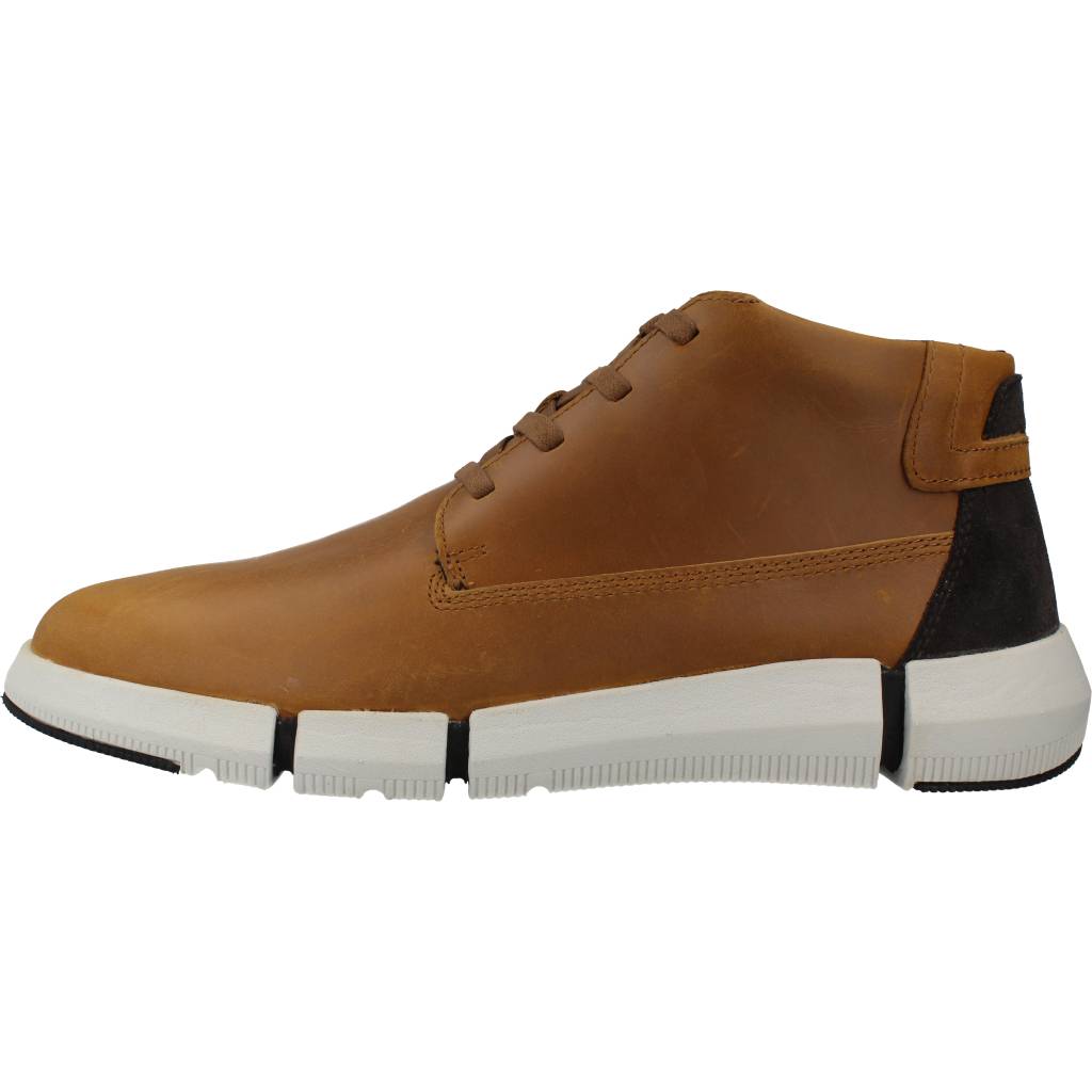 GEOX UFA CL U en color MARRON CLARO (2)