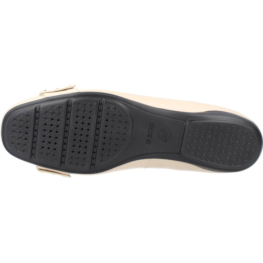 GEOX D ANNYTAH D en color BEIS (6)