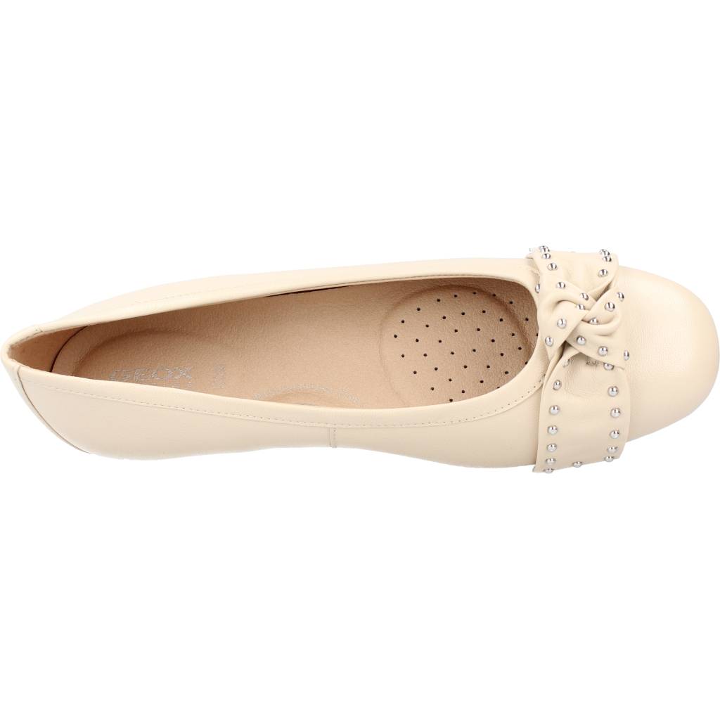 GEOX D ANNYTAH D en color BEIS (7)