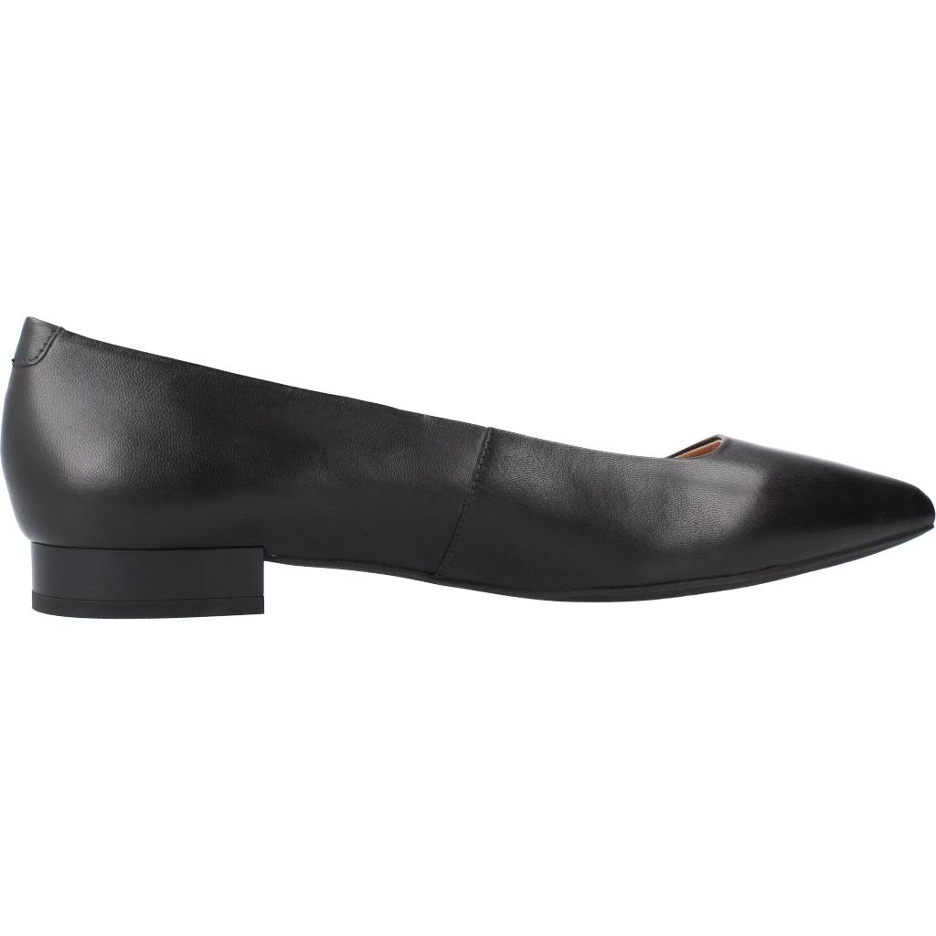 GEOX D CHARYSSA A en color NEGRO (4)