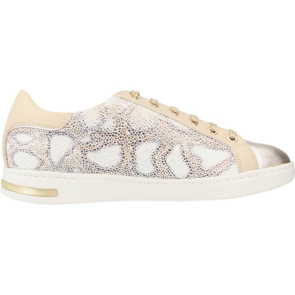 GEOX D JAYSEN D en color ORO (4)