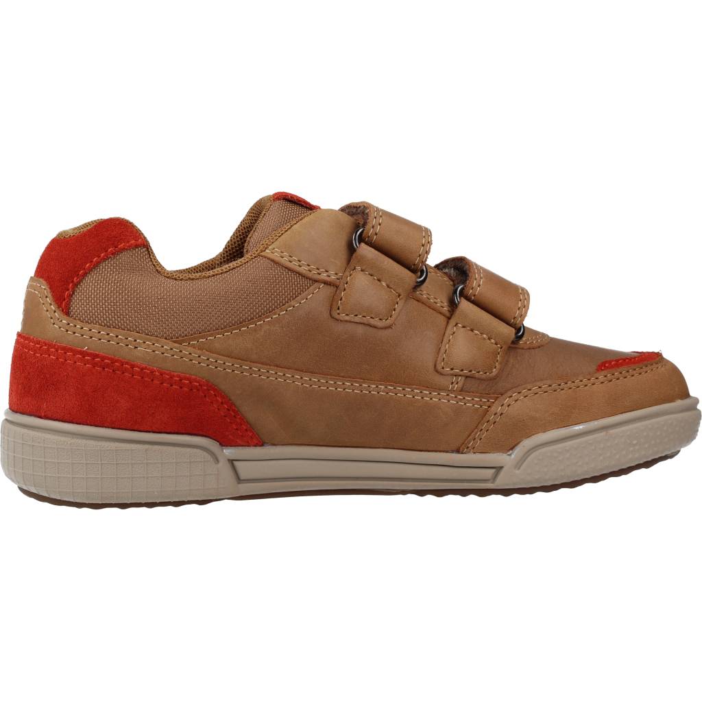 GEOX J POSEIDO BOY C en color MARRON CLARO (4)