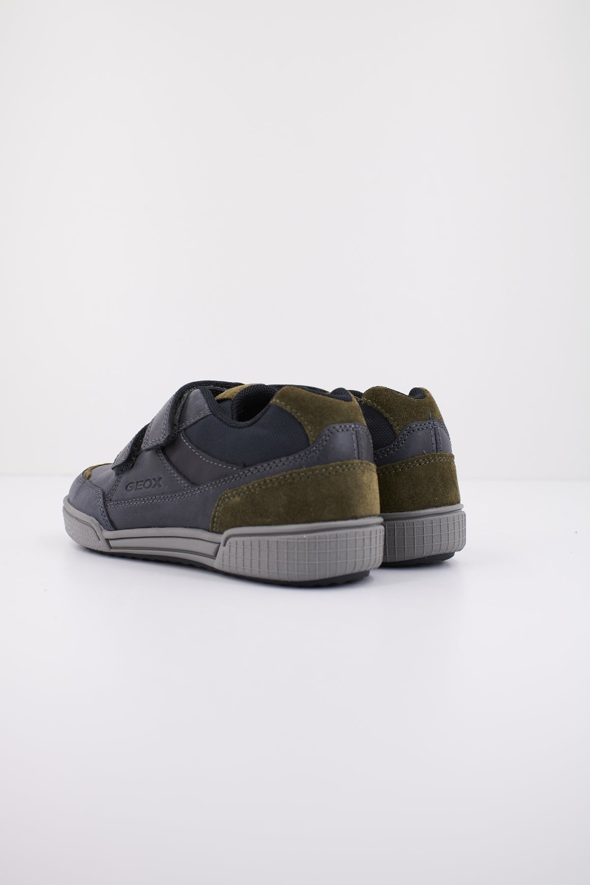 GEOX J POSEIDO BOY C en color AZUL (3)