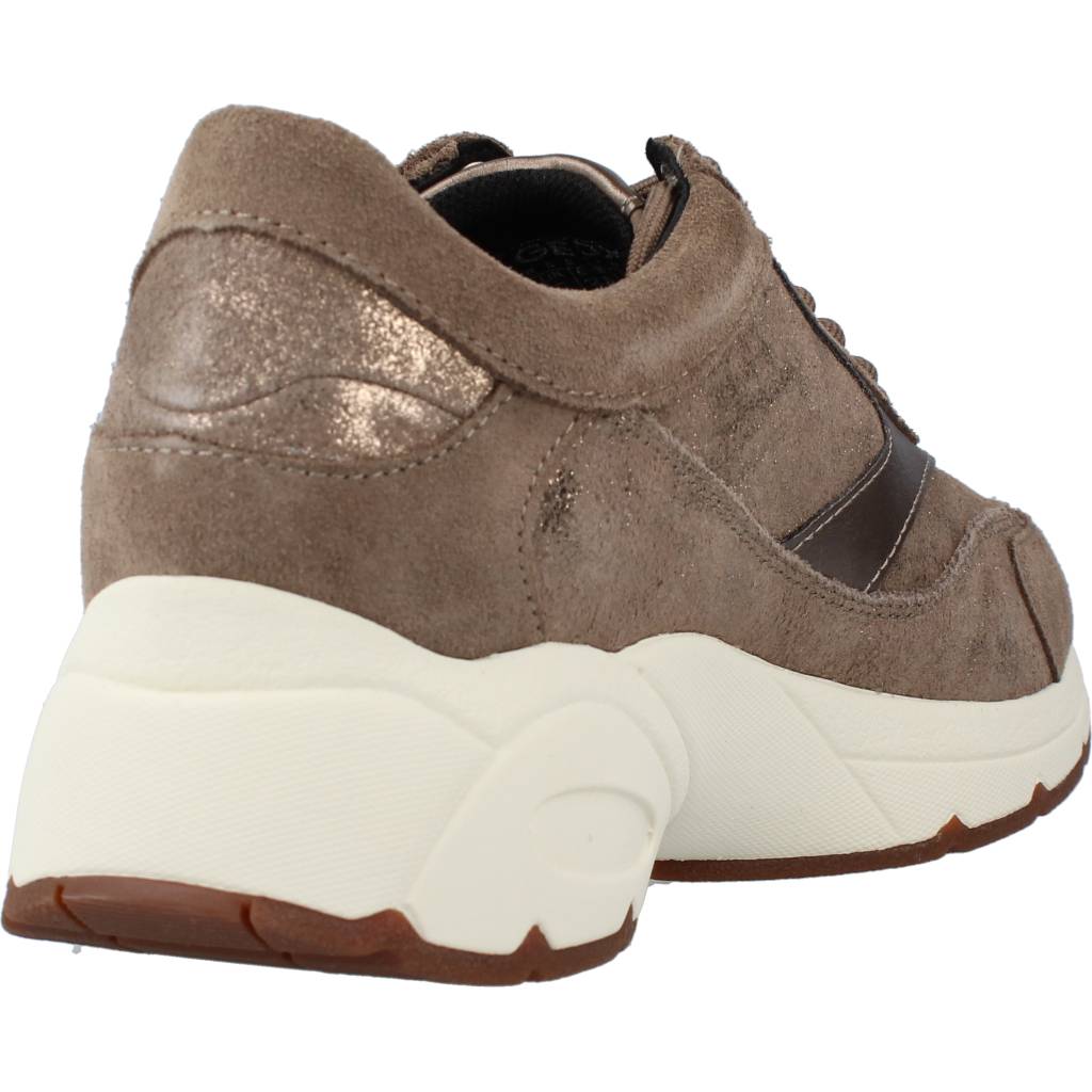 GEOX D ALHOUR A en color MARRON CLARO (3)