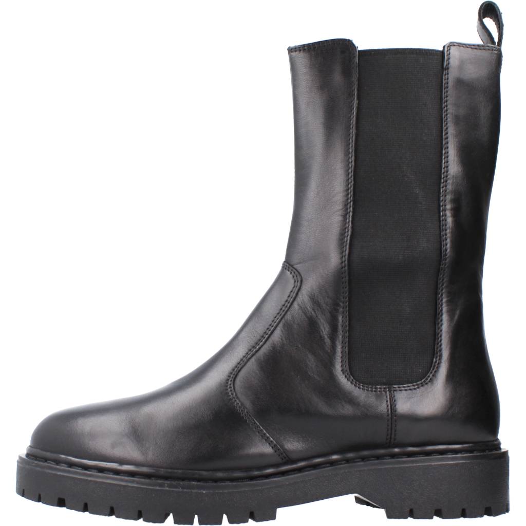 GEOX D BLEYZE G en color NEGRO (2)