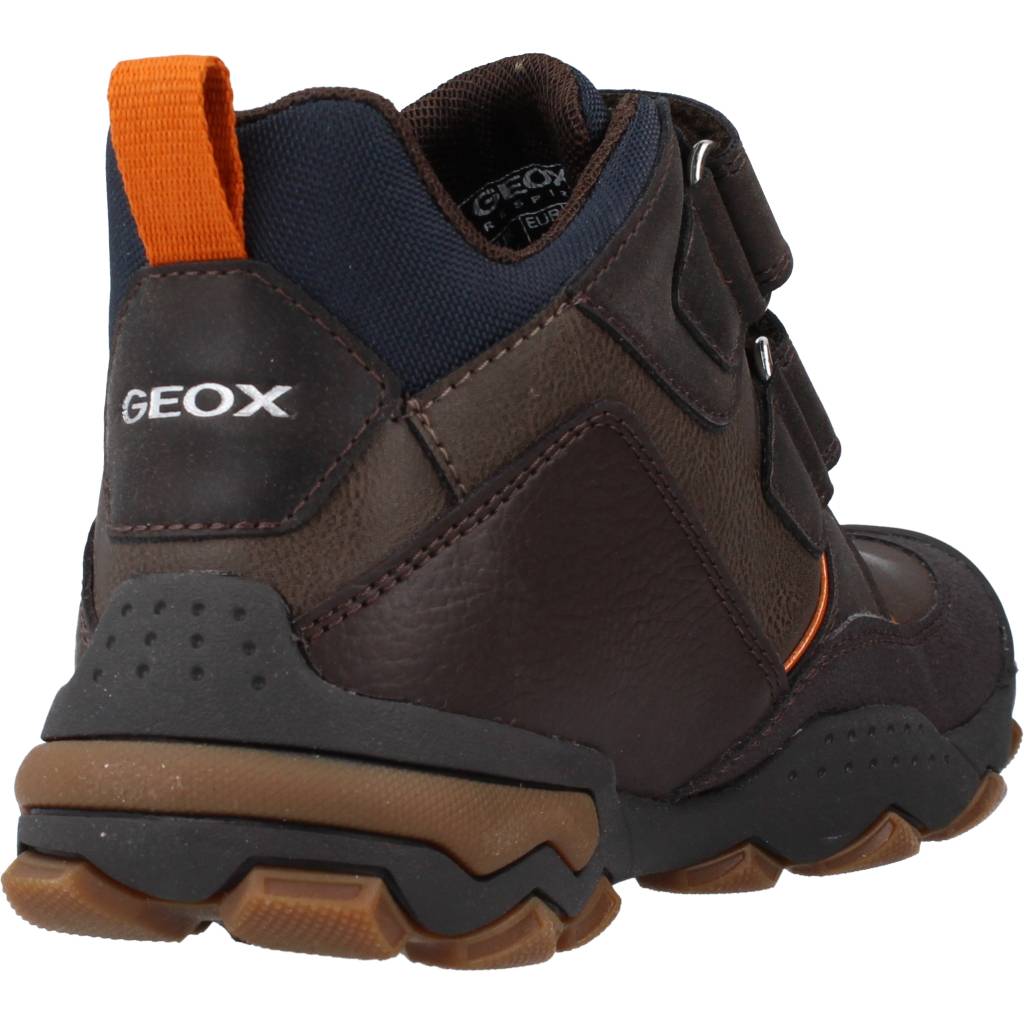 GEOX J BULLER BOY B ABX A en color MARRON (3)