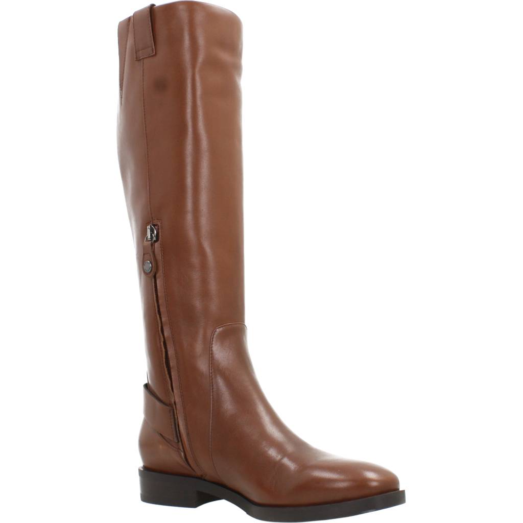 GEOX DONNA BROGUE C en color MARRON (5)
