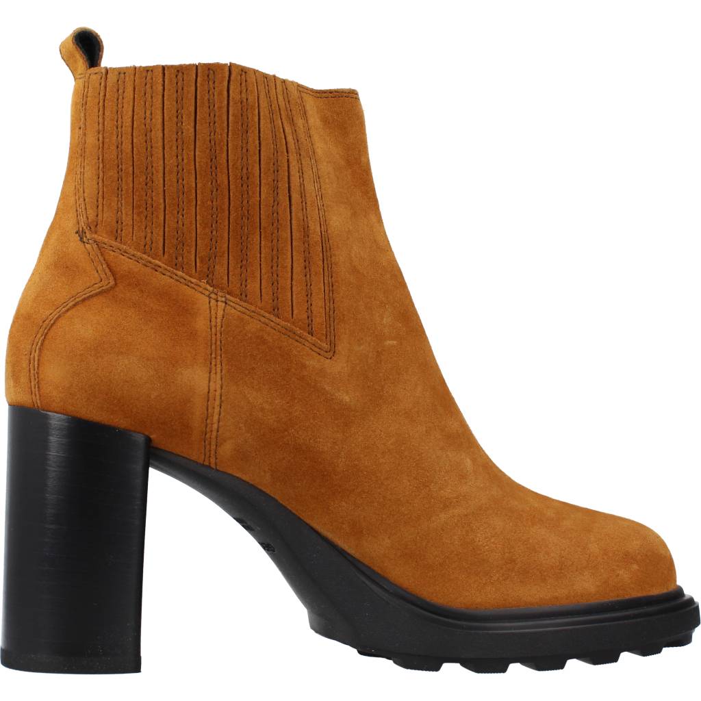 GEOX D SALICE HIGH B en color AMARILLO (4)