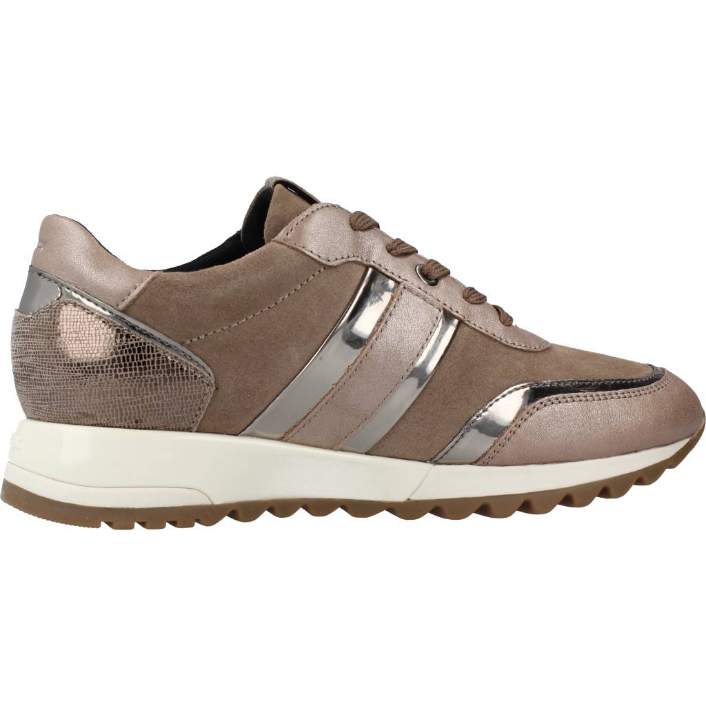 GEOX D TABELYA A en color MARRON CLARO (4)