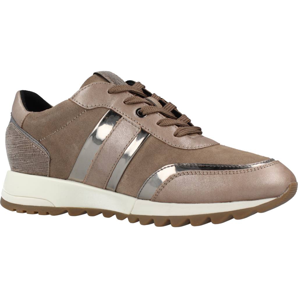 GEOX D TABELYA A en color MARRON CLARO (5)
