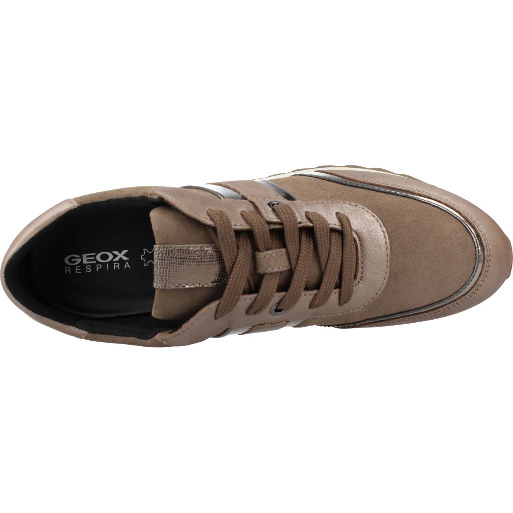 GEOX D TABELYA A en color MARRON CLARO (7)