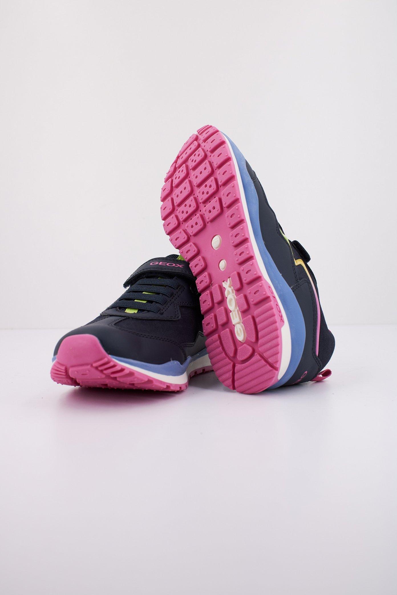 GEOX J PAVEL GIRL en color AZUL (5)