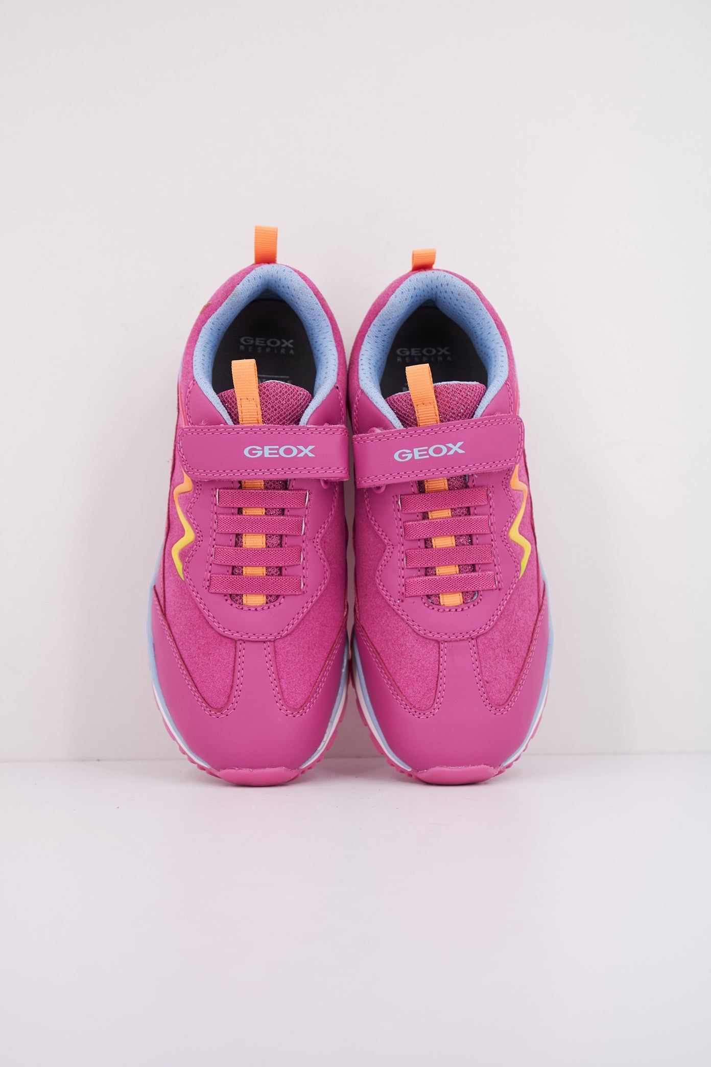 GEOX en color ROSA (3)