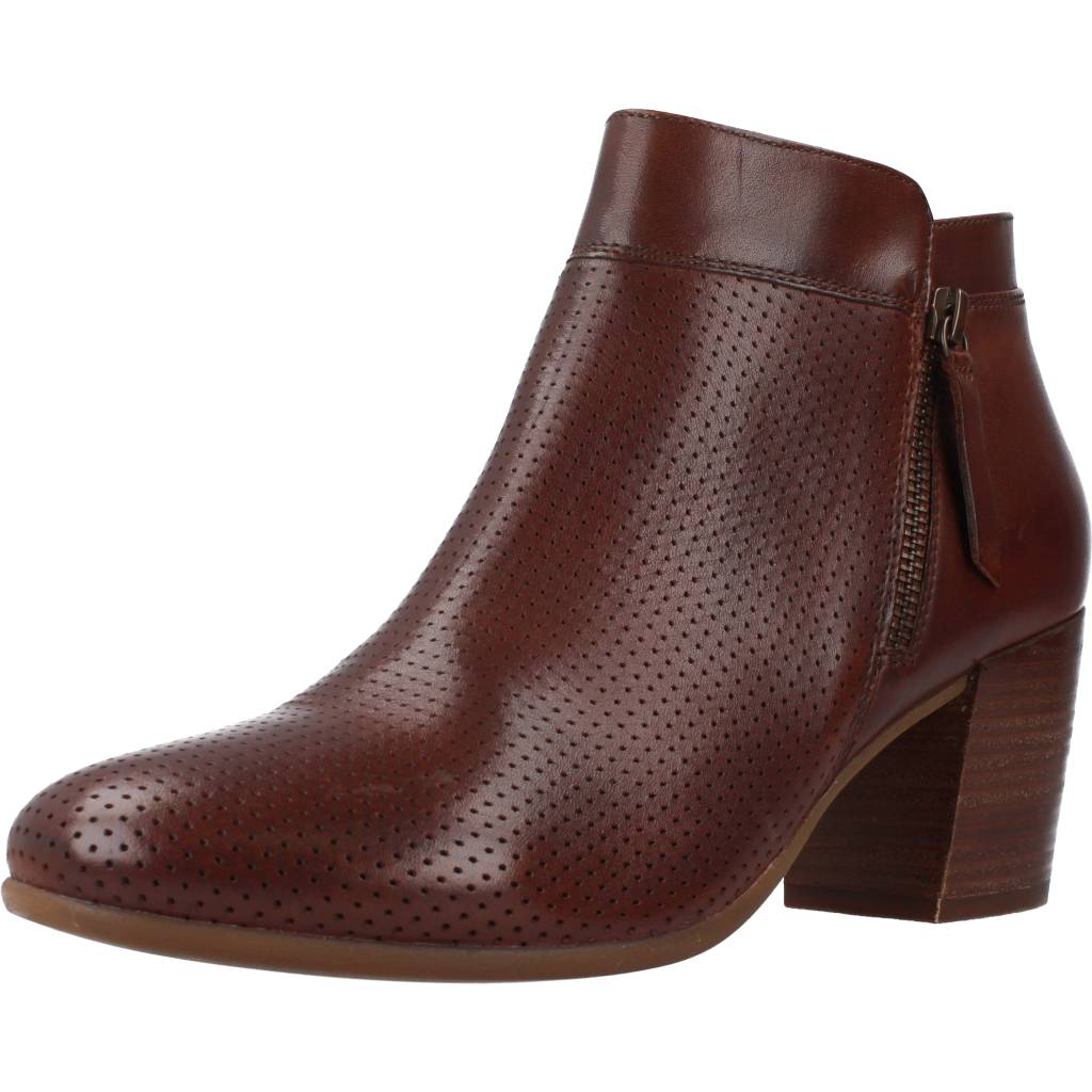 GEOX D NEW LUCINDA D en color MARRON (1)
