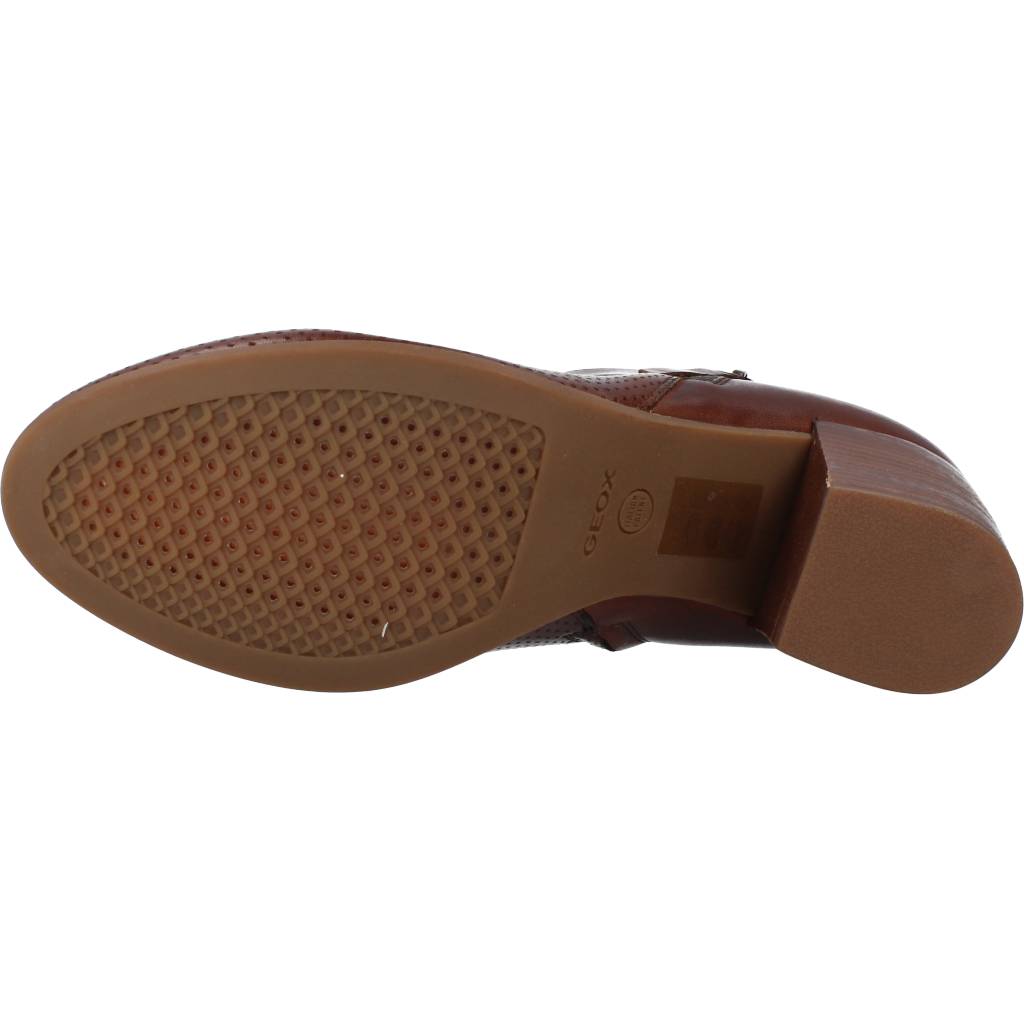 GEOX D NEW LUCINDA D en color MARRON (6)