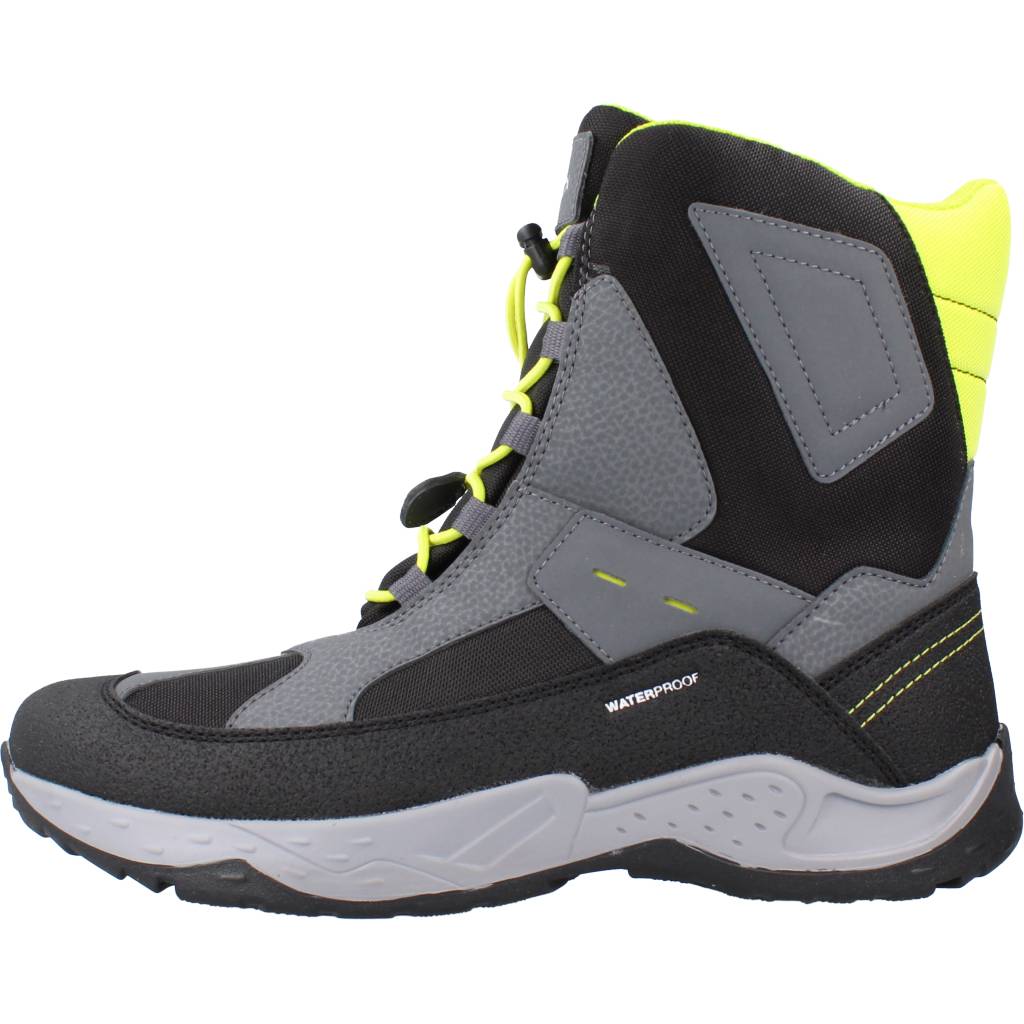 GEOX J SENTIERO BOYBWPF C en color GRIS (2)