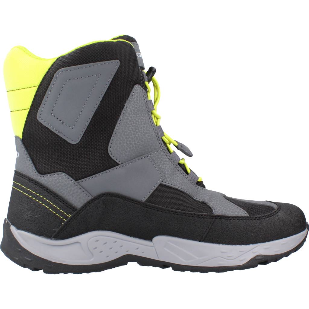 GEOX J SENTIERO BOYBWPF C en color GRIS (4)