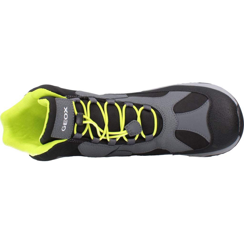 GEOX J SENTIERO BOYBWPF C en color GRIS (7)