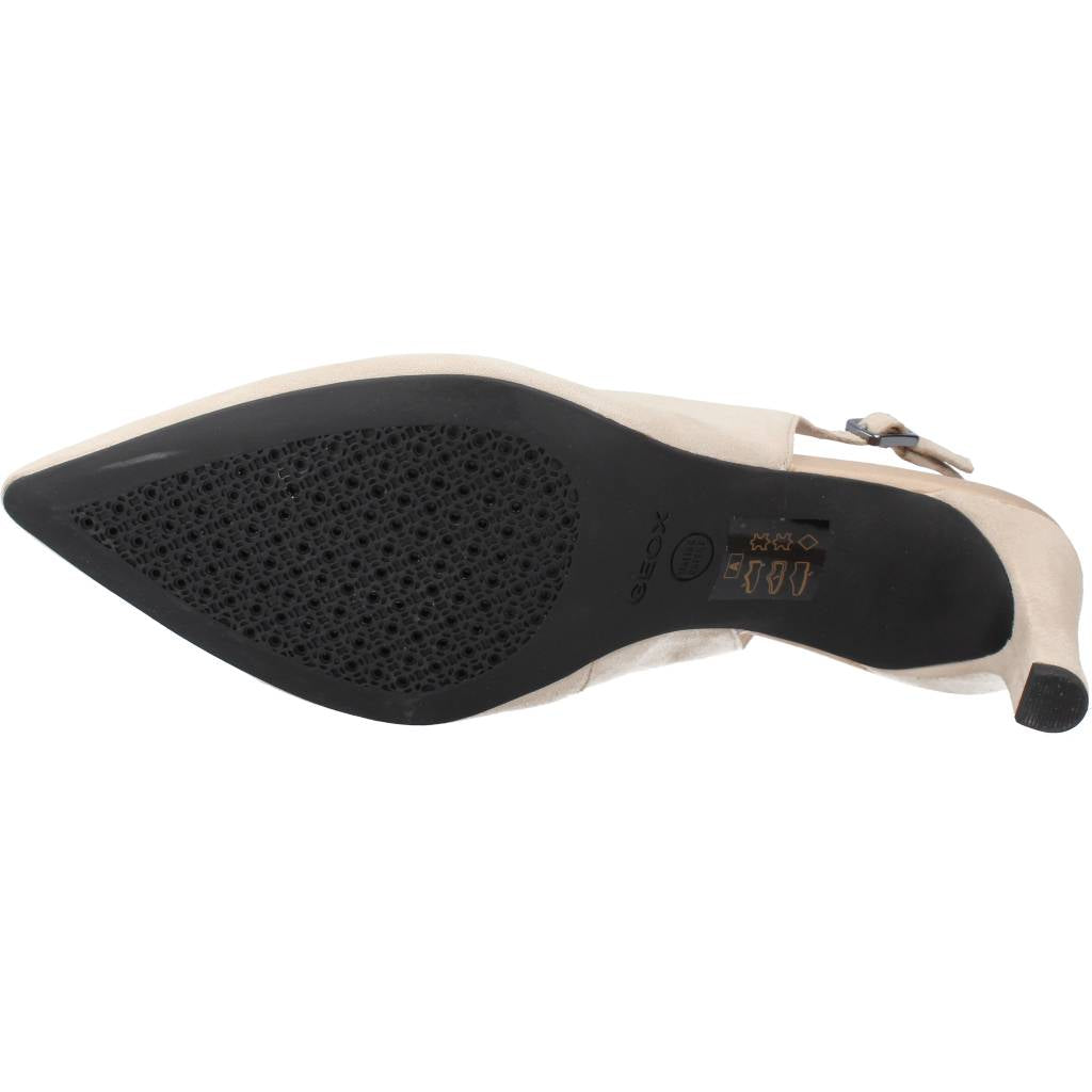 GEOX D BIBBIANA G en color BEIS (6)