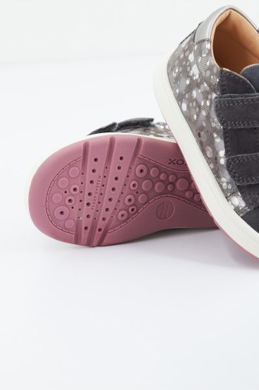 GEOX B BIGLIA GIRL C en color GRIS (4)