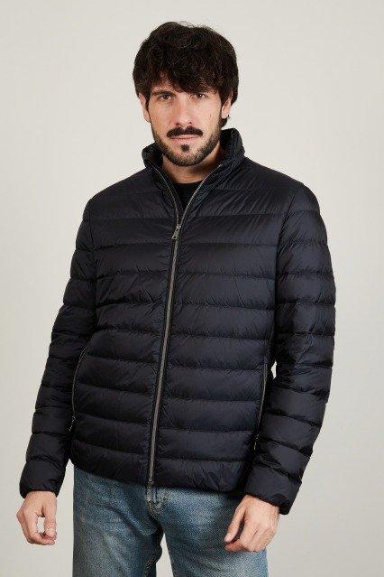 GEOX M DERECK SHORT JACKE en color AZUL (1)