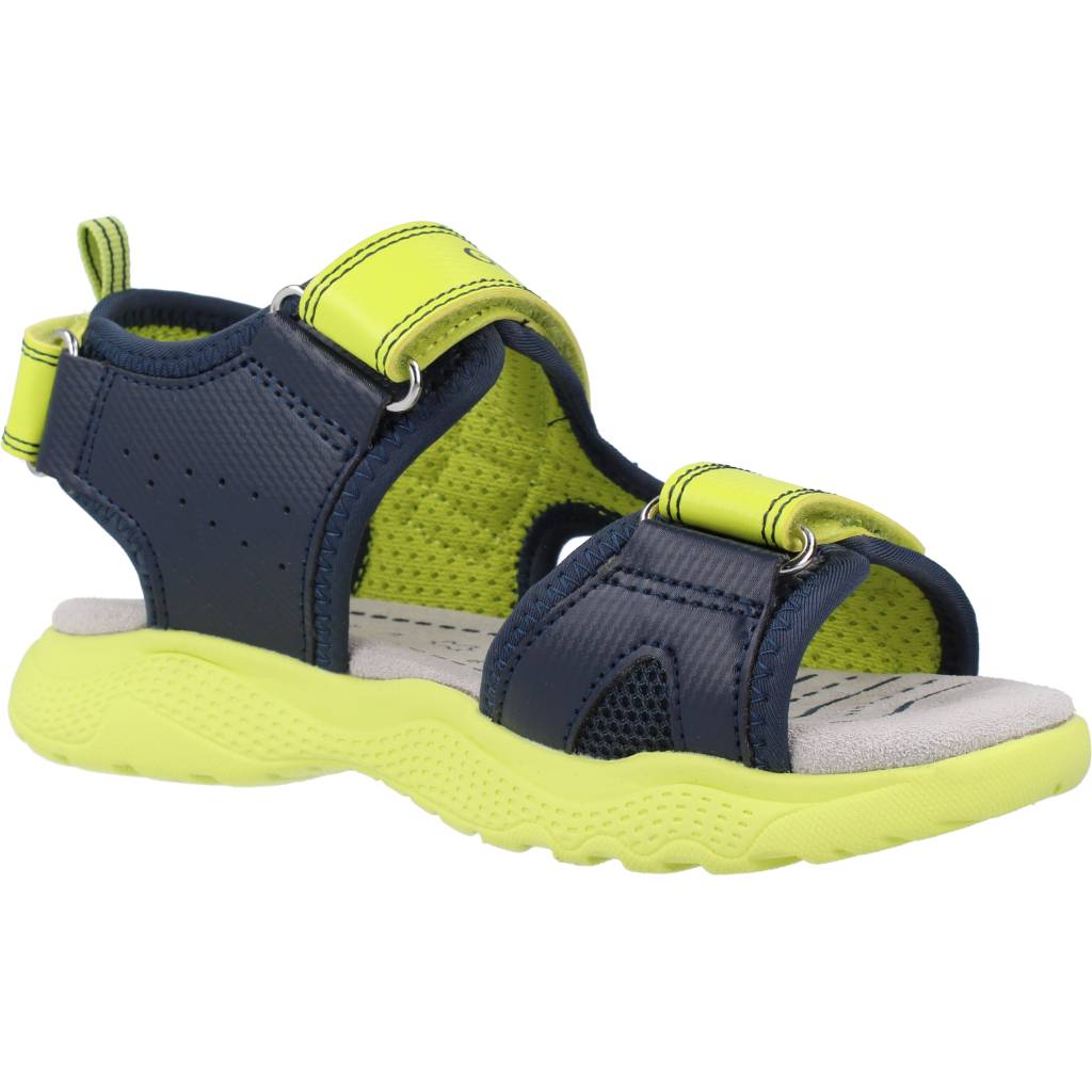 GEOX J SANDAL SPLUSH BOY en color VERDE (5)