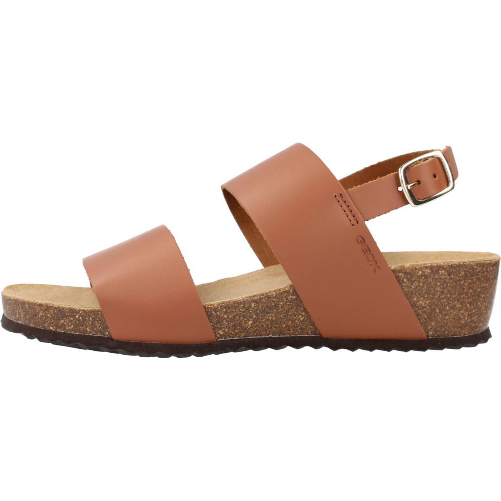 GEOX D STHELLAE en color MARRON (2)