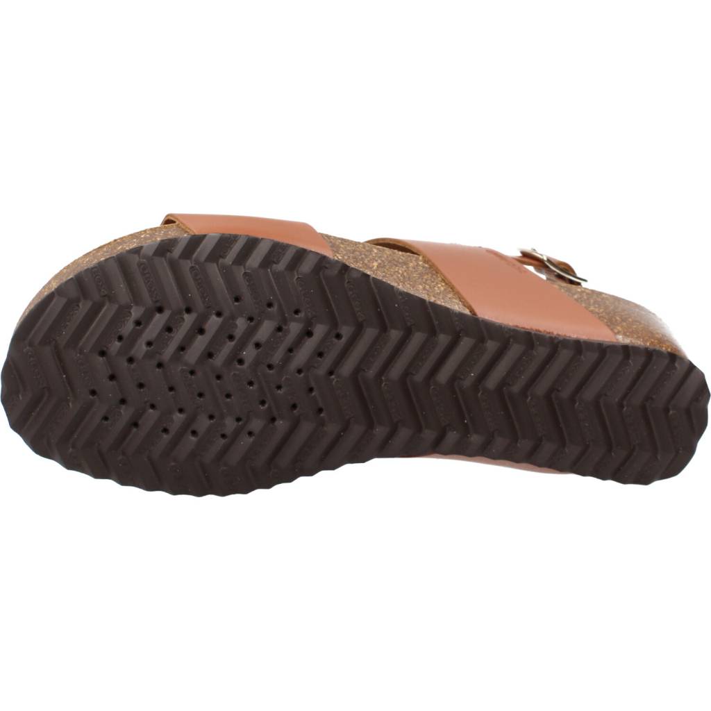 GEOX D STHELLAE en color MARRON (6)